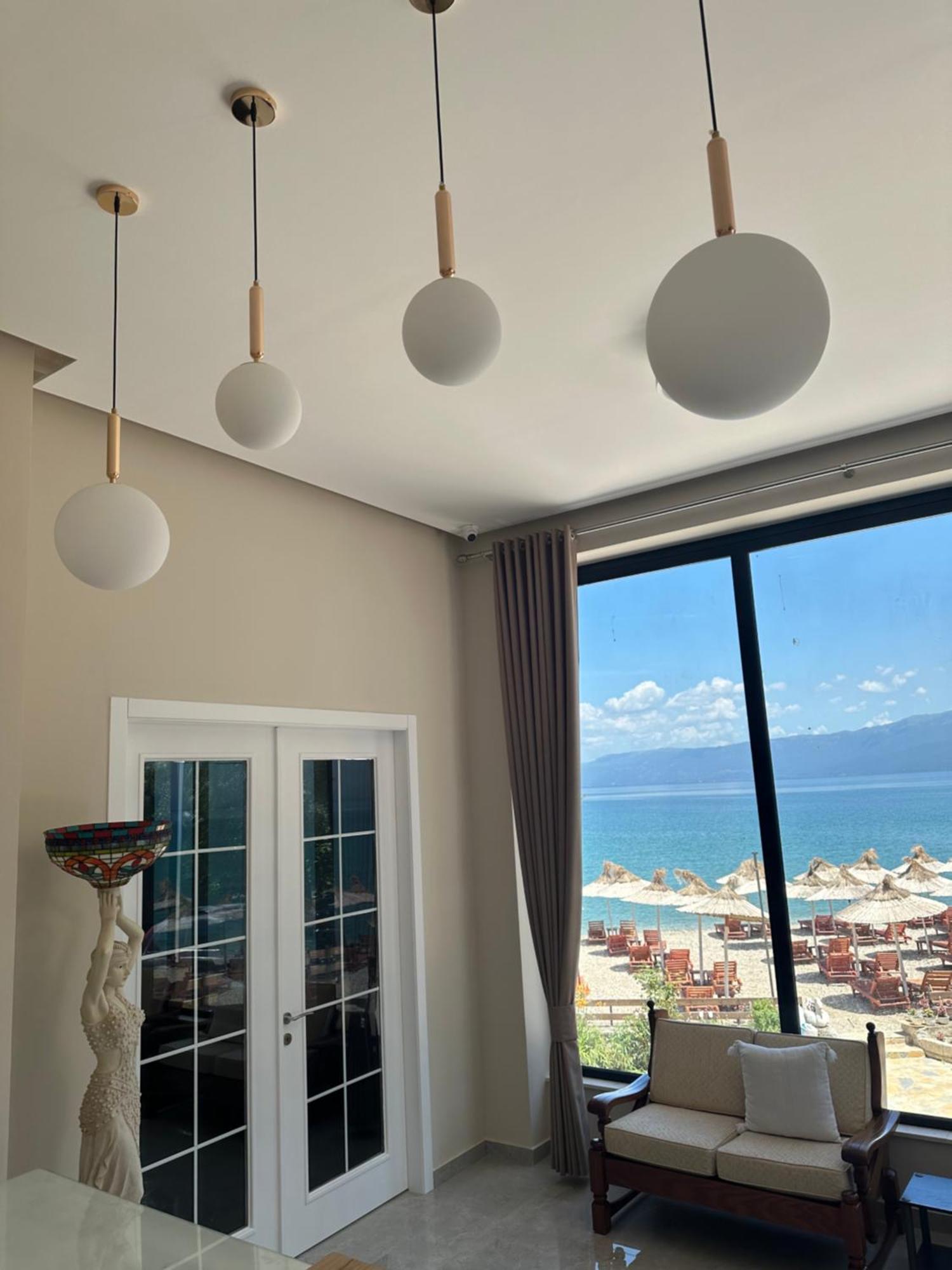 Hotel Demoli Pogradec Buitenkant foto