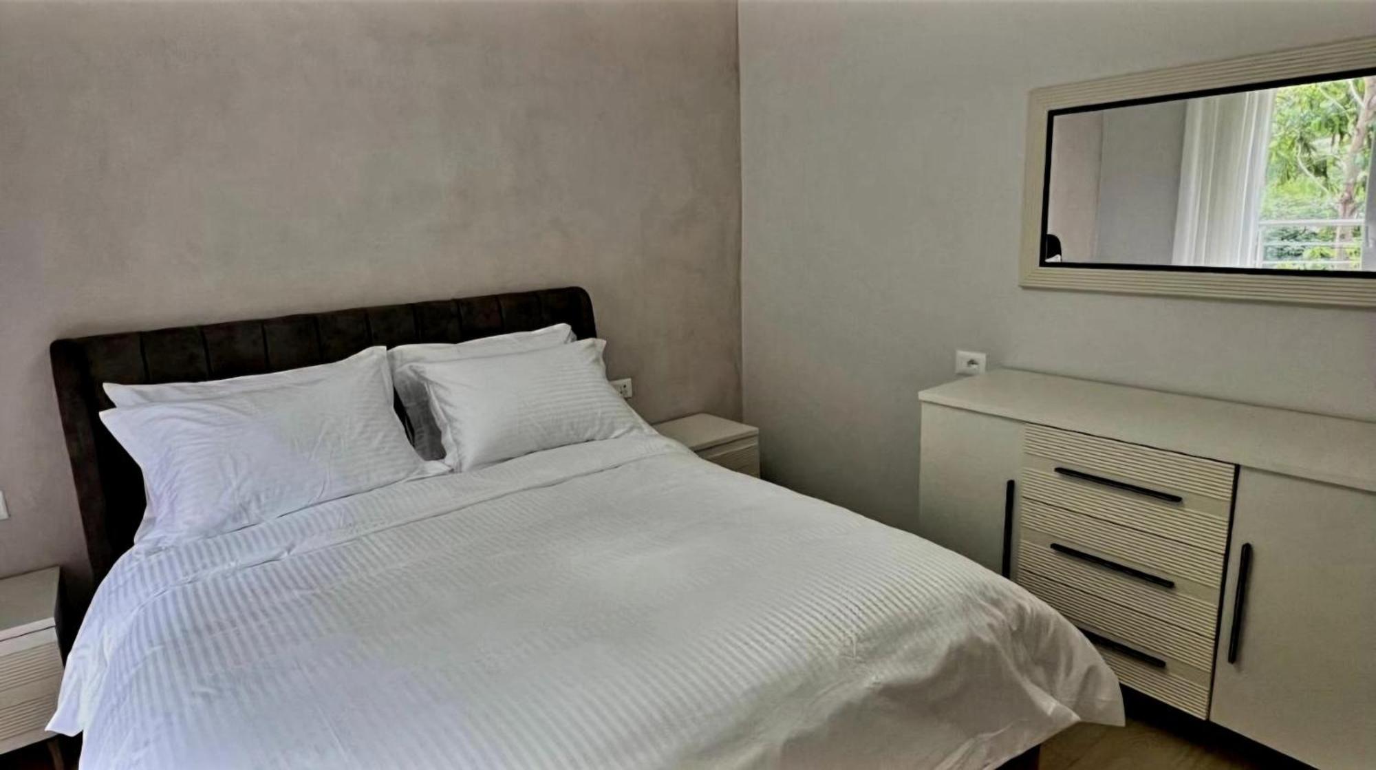 Hotel Demoli Pogradec Buitenkant foto