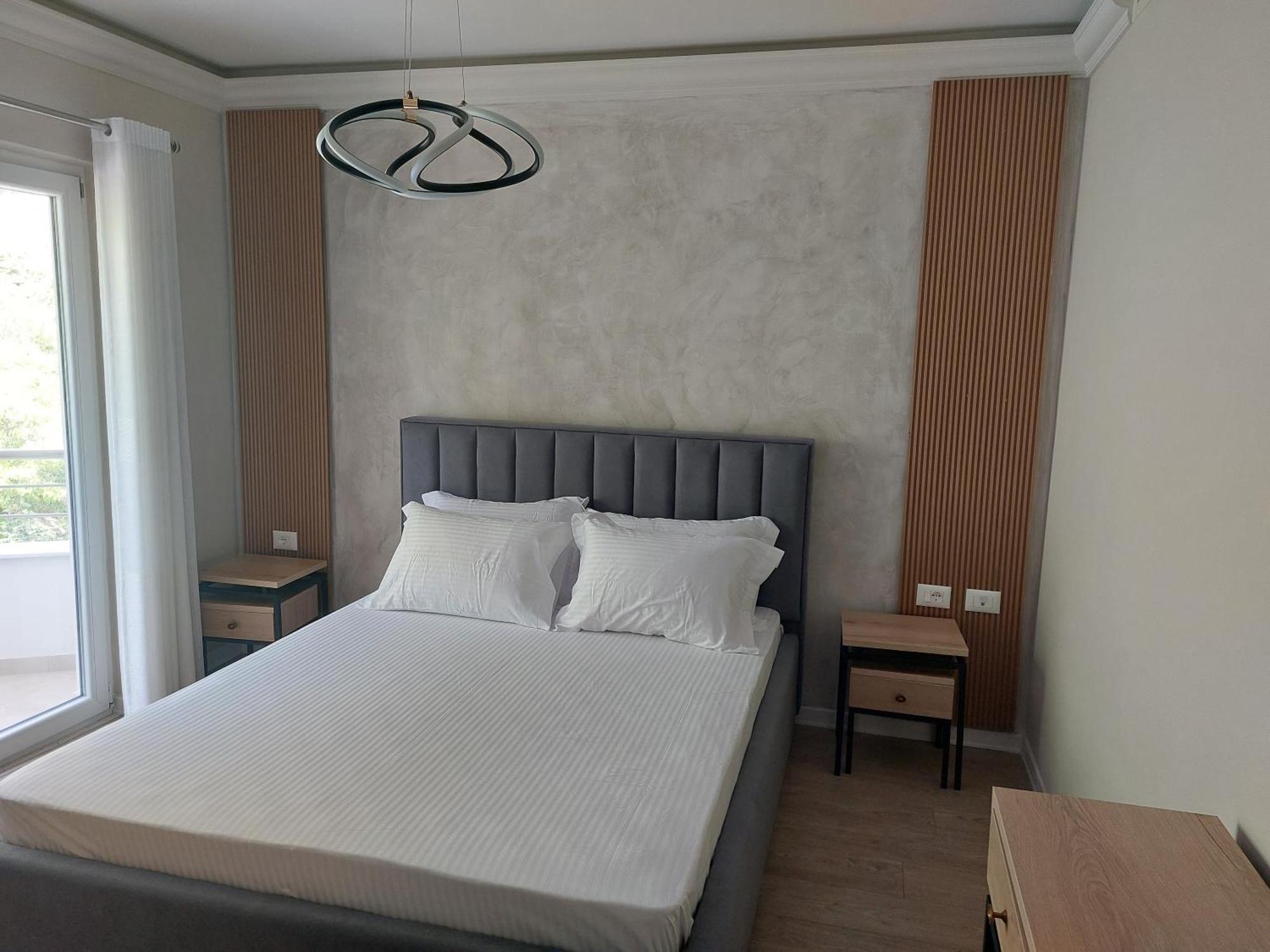 Hotel Demoli Pogradec Buitenkant foto